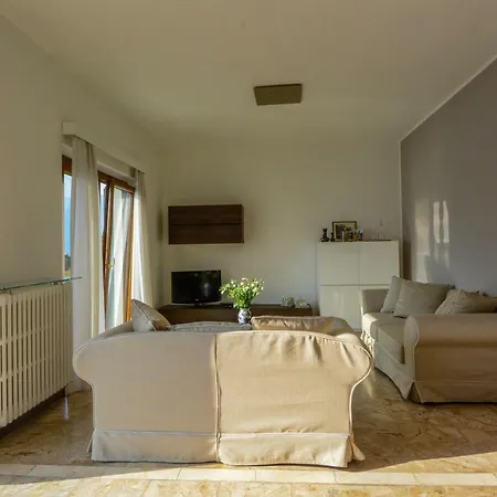 Nonna Villa